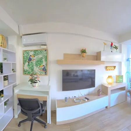 Pearl One Bedroom Full Kitchenapartment Center By Namaste Elite * Torremolinos