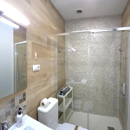 Apartment Pearl One Bedroom Full Kitchenapartment Center By Namaste Elite